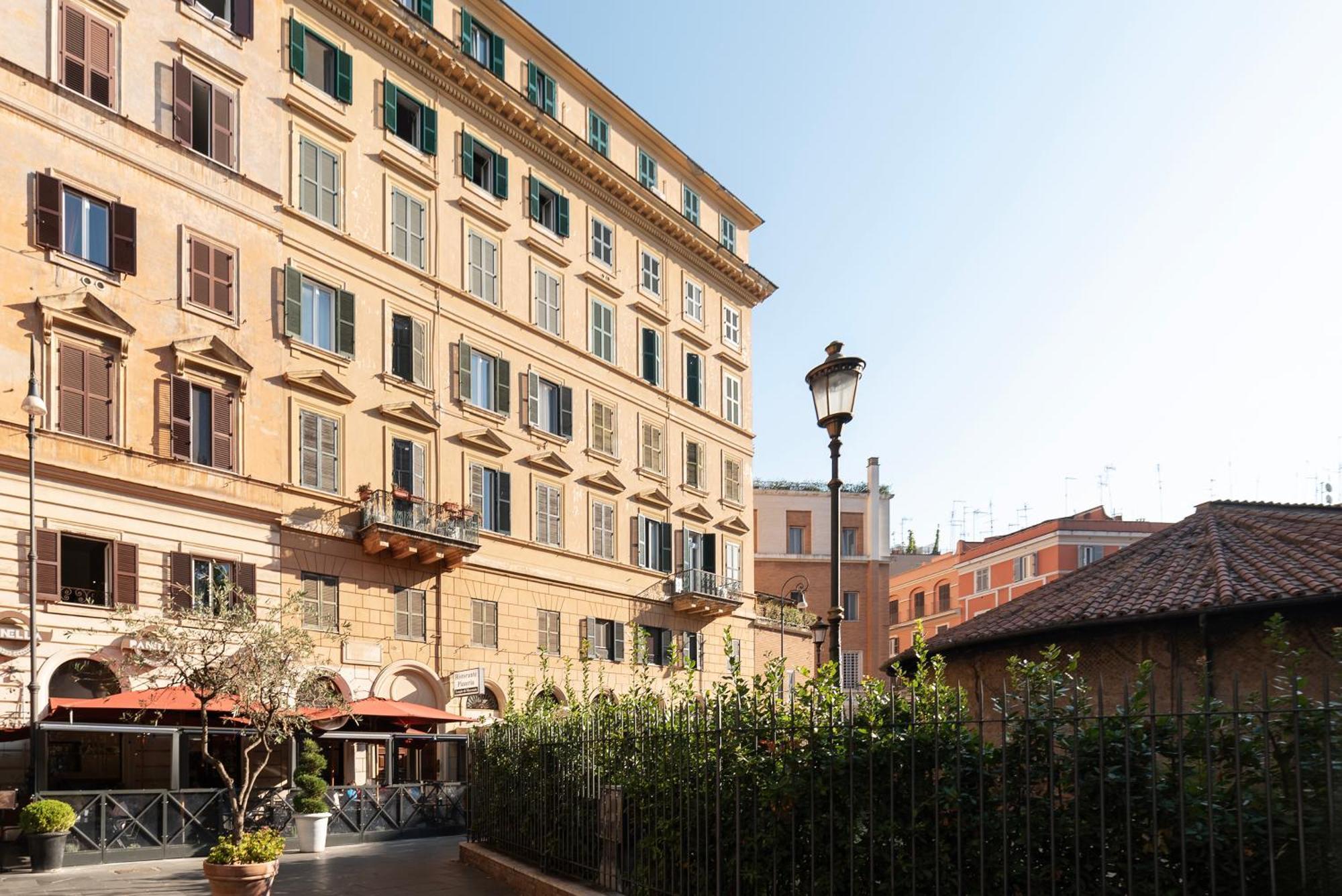 Largo Leopardi Modern Apartment Rome Luaran gambar